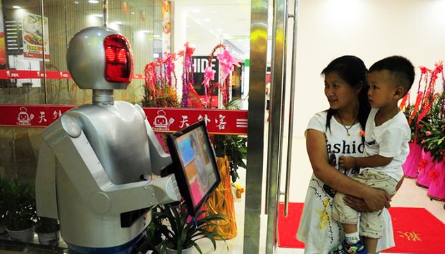 Restaurant-Robots-Chine5