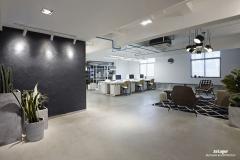 Une assurance spécifique pour votre parc informatique et audiovisuel est judicieuse pour protéger tout le matériel de vos bureaux. ©LI CHAOSHU Quelles assurances pour votre local professionnel ?