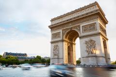 A Paris, les commerces jouent la prudence et la sélectivité sur leurs emplacements