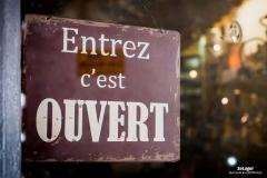 Vous pouvez ouvrir votre commerce plus souvent à condition de respecter le Code du Travail. ©PicsArt Les horaires d'ouverture d'un commerce sont-ils réglementés ?